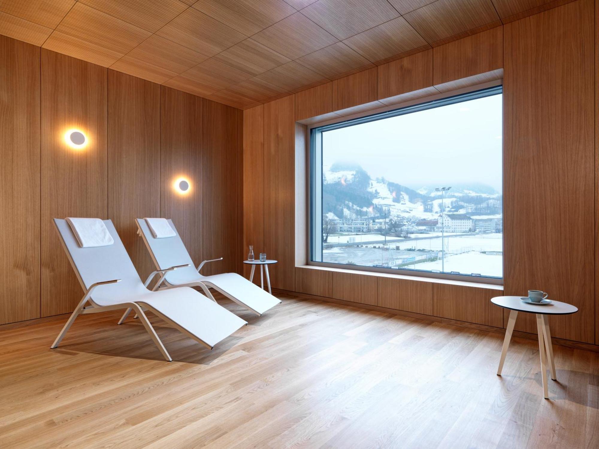 Lintharena Ag Hotel Nafels Bagian luar foto